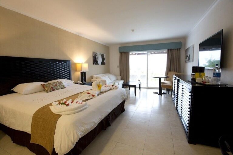 playa-blanca-beach-resort-all-inclusive-habitacion-1221be36